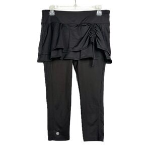 Athleta Skirted Capri Leggings Black Stretch Ruched Layered Skirt 919105 Small
